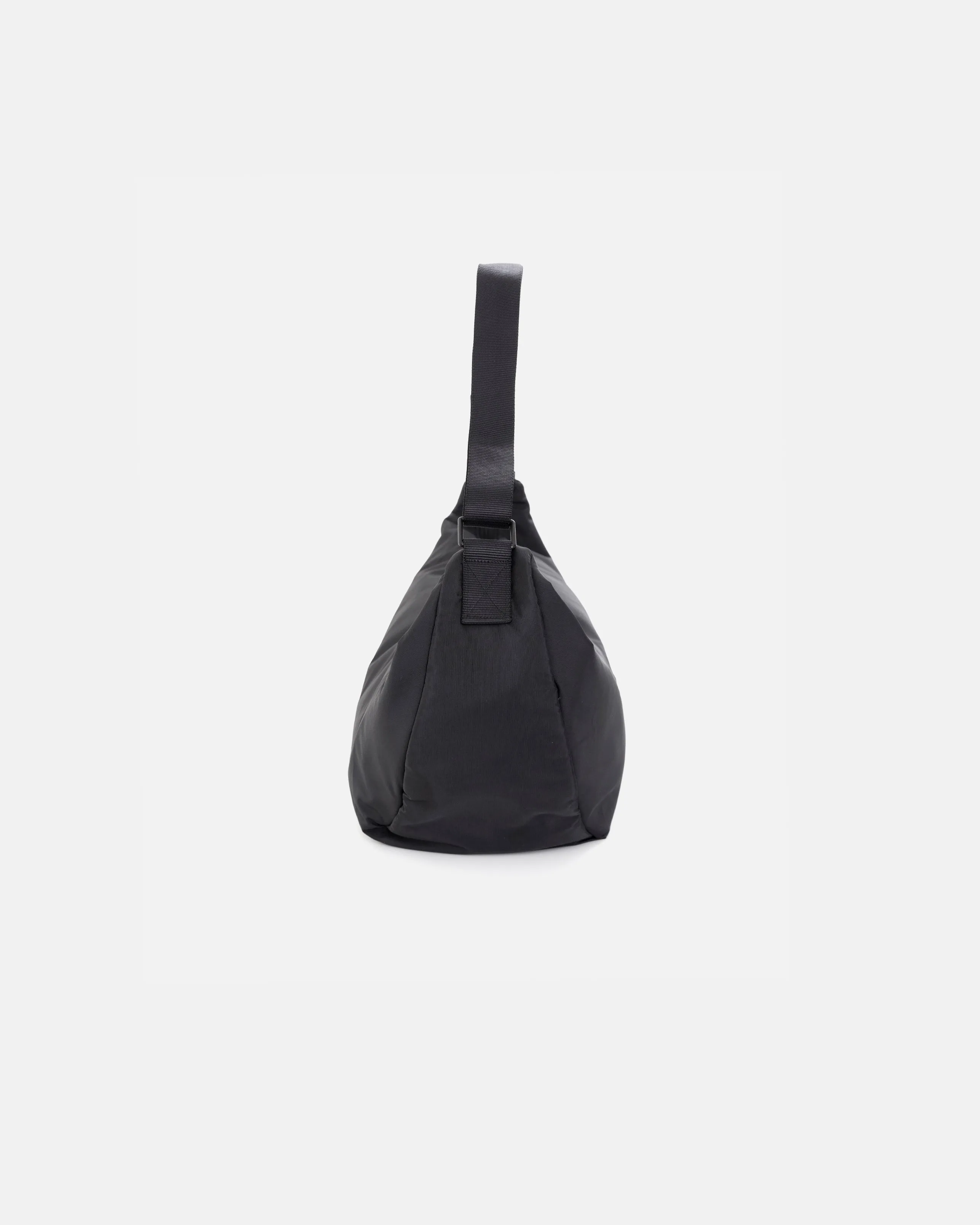 Basics Shoulder Bag Black