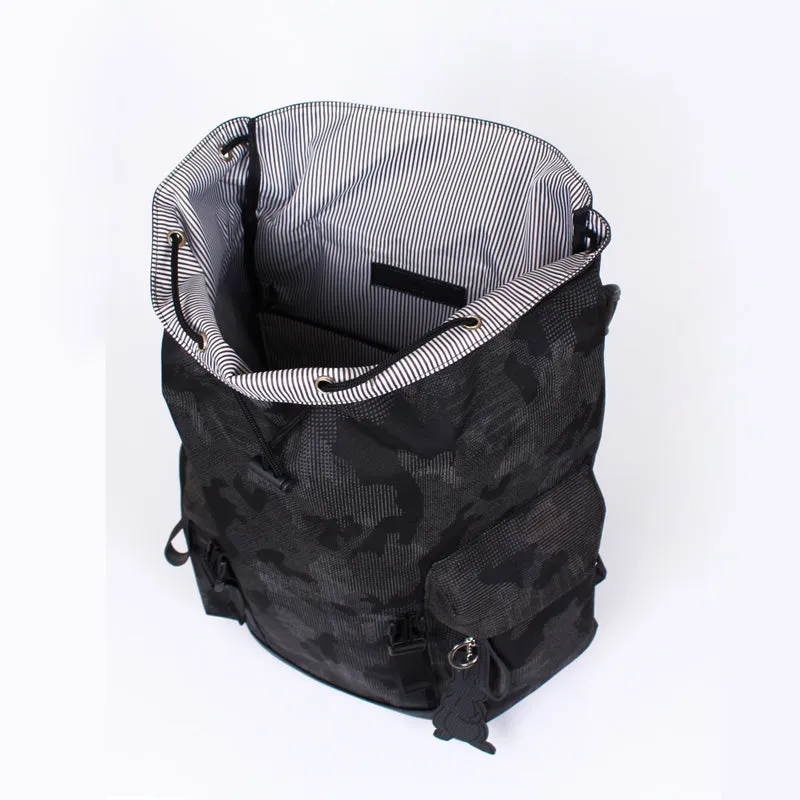 beat black camo backpack