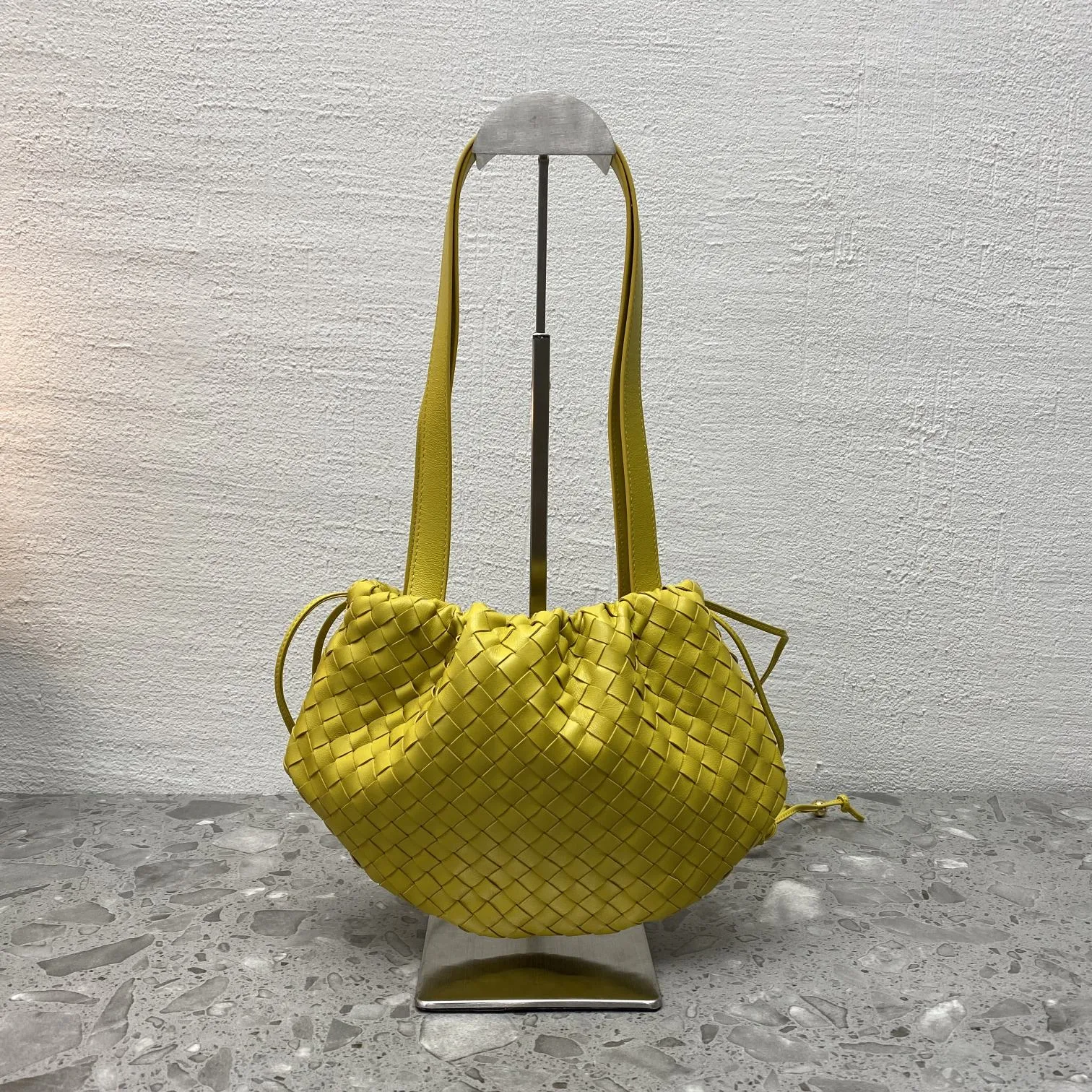 BV Shoulder Bag Yellow, For Women, Women’s Bags 10.2in/26cm