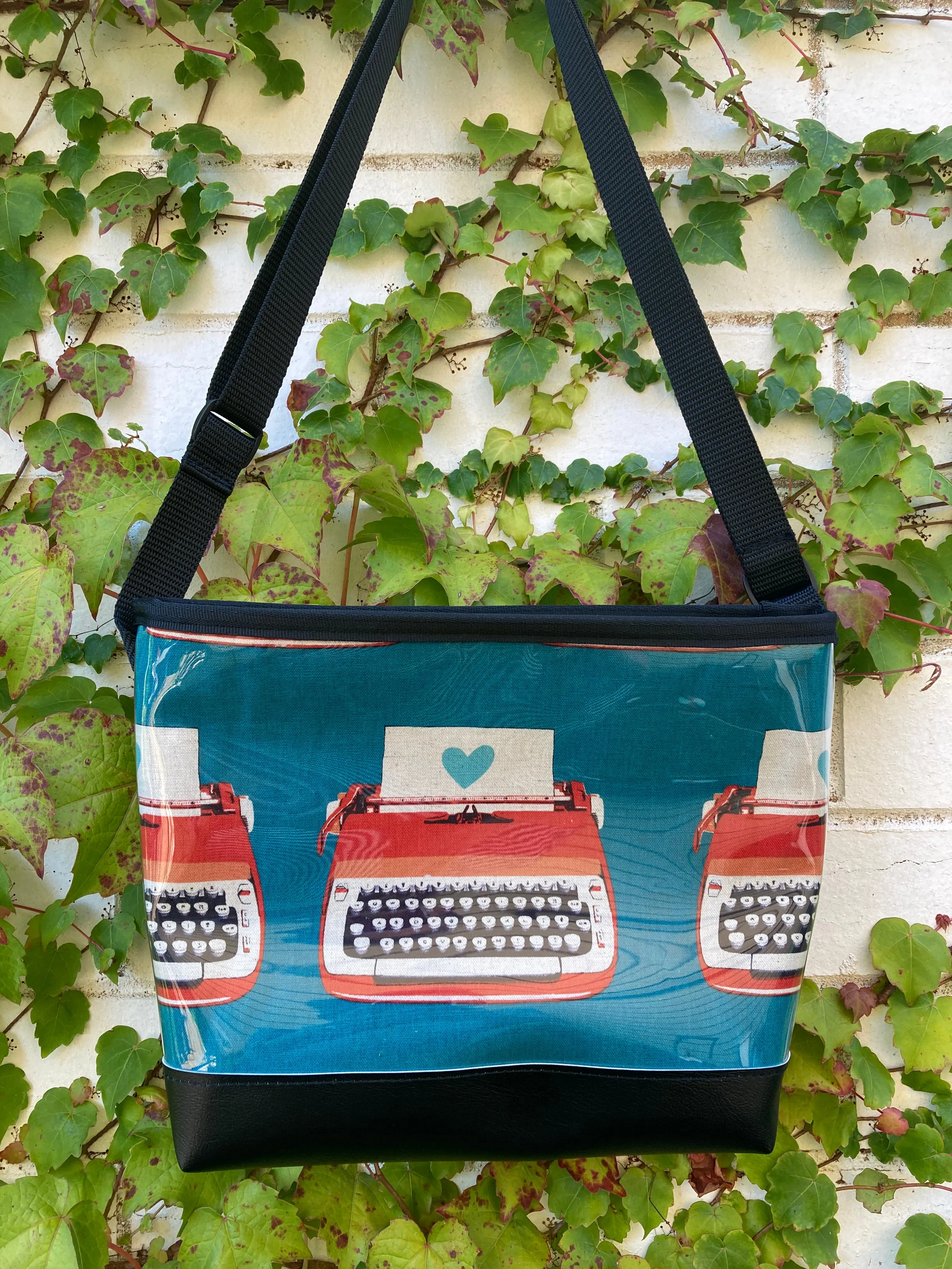 Carmie Bag - Typewriter