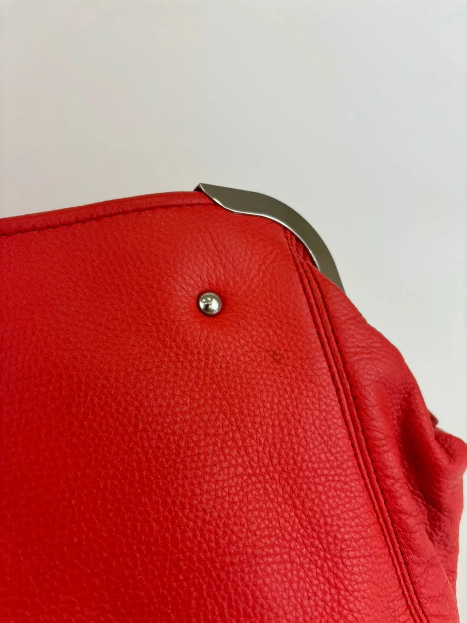 Carre Soft City Red Shoulder Bag