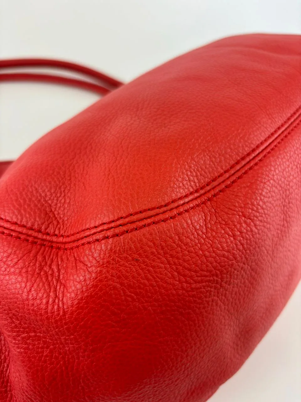 Carre Soft City Red Shoulder Bag