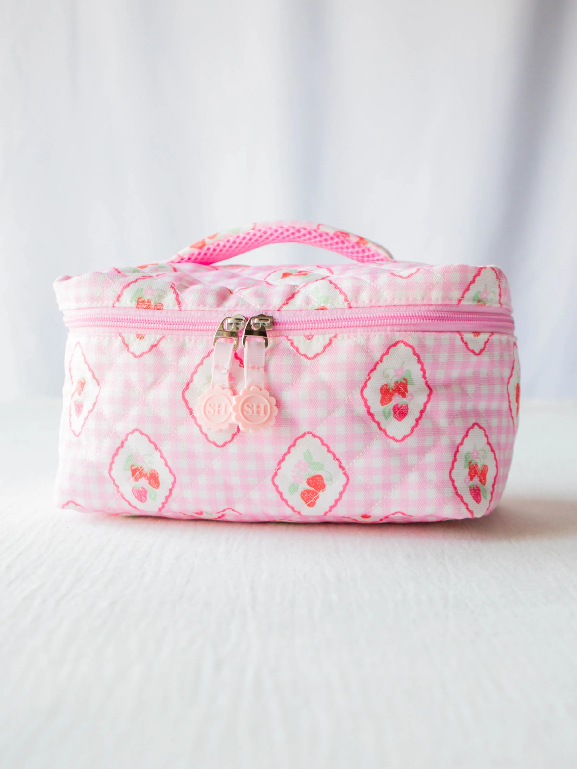 Cosmetic Case - Strawberry Pickin'