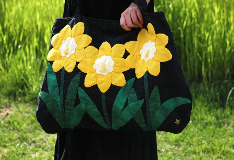 Daffodil Applique Denim Shoulder Handbag