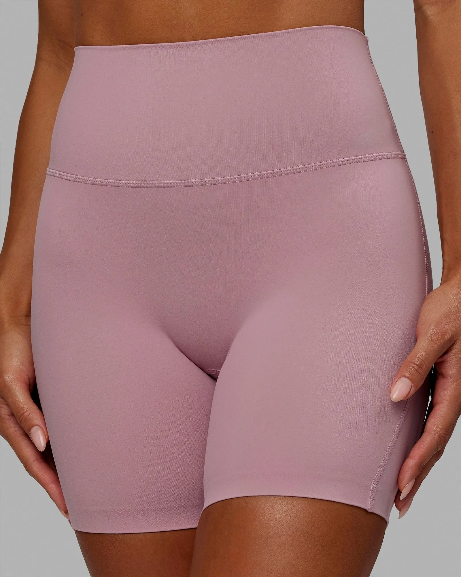 Elixir Mid-Length Shorts - Cosmetic Pink