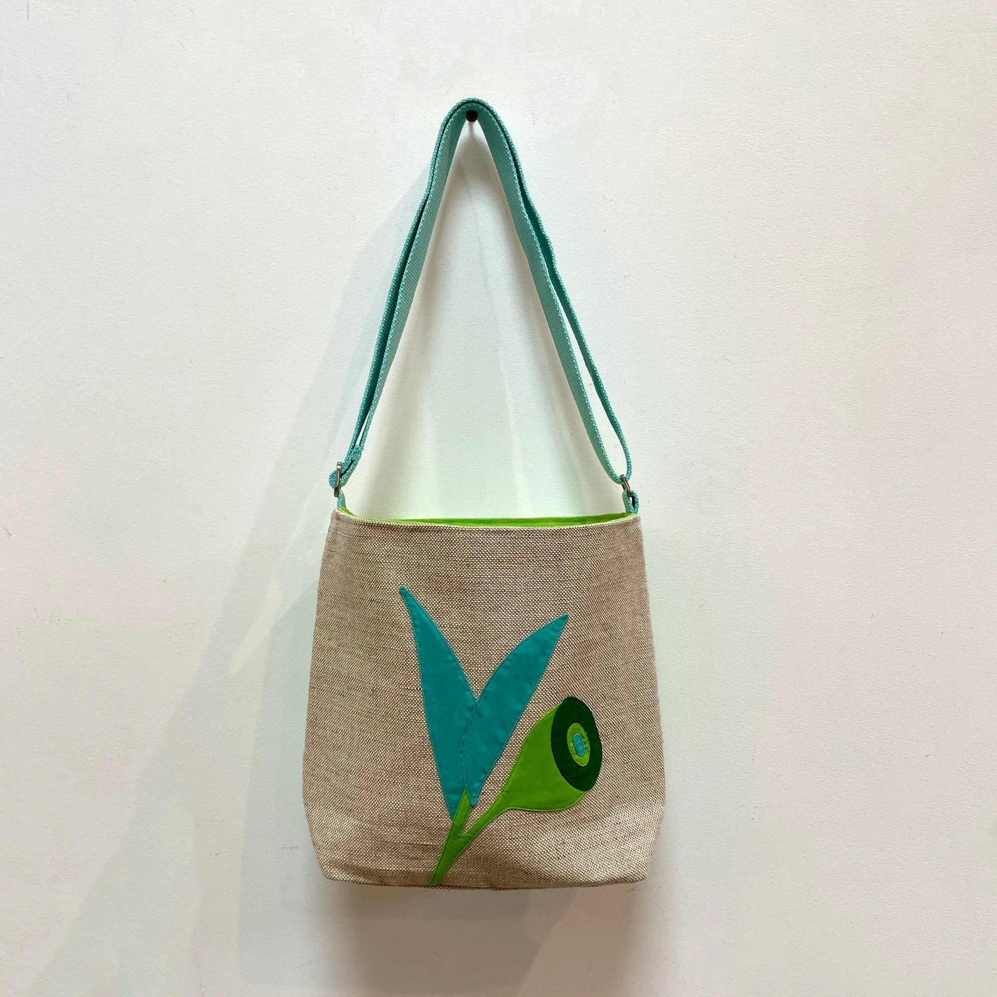 Gumnut Leaf Crossbody Shoulder Bag in Lime Green