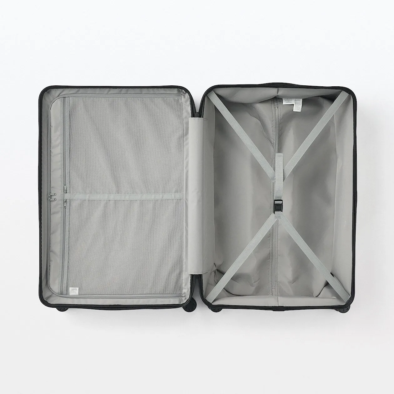 Hard Shell Suitcase - 105L (77cm)