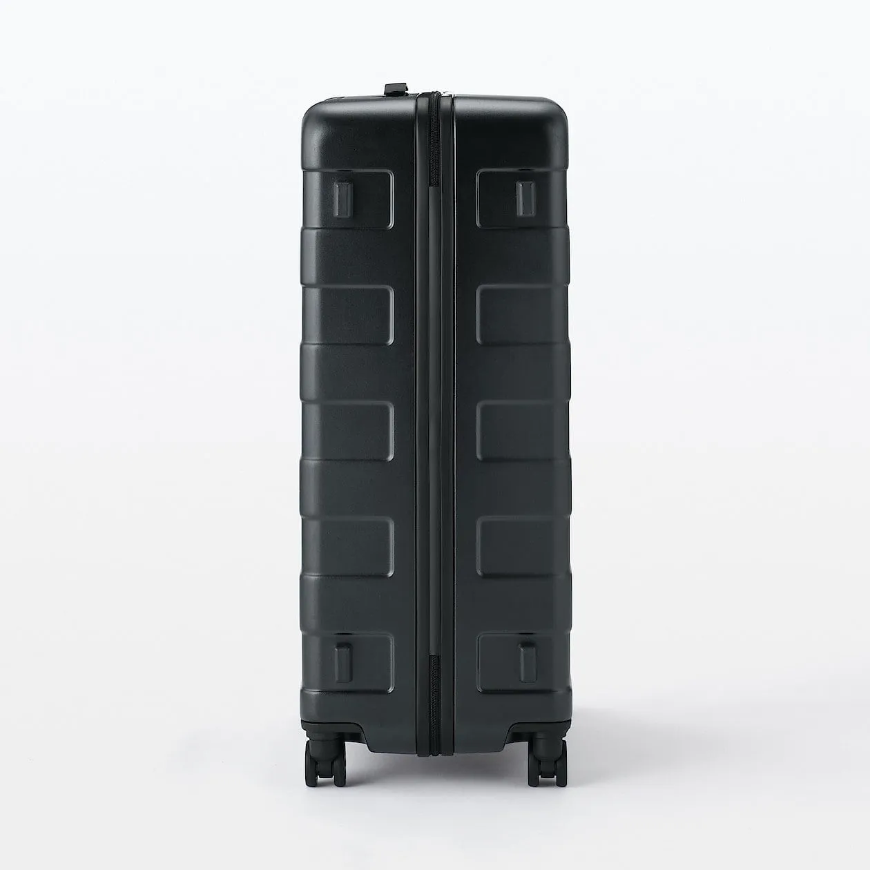 Hard Shell Suitcase - 105L (77cm)