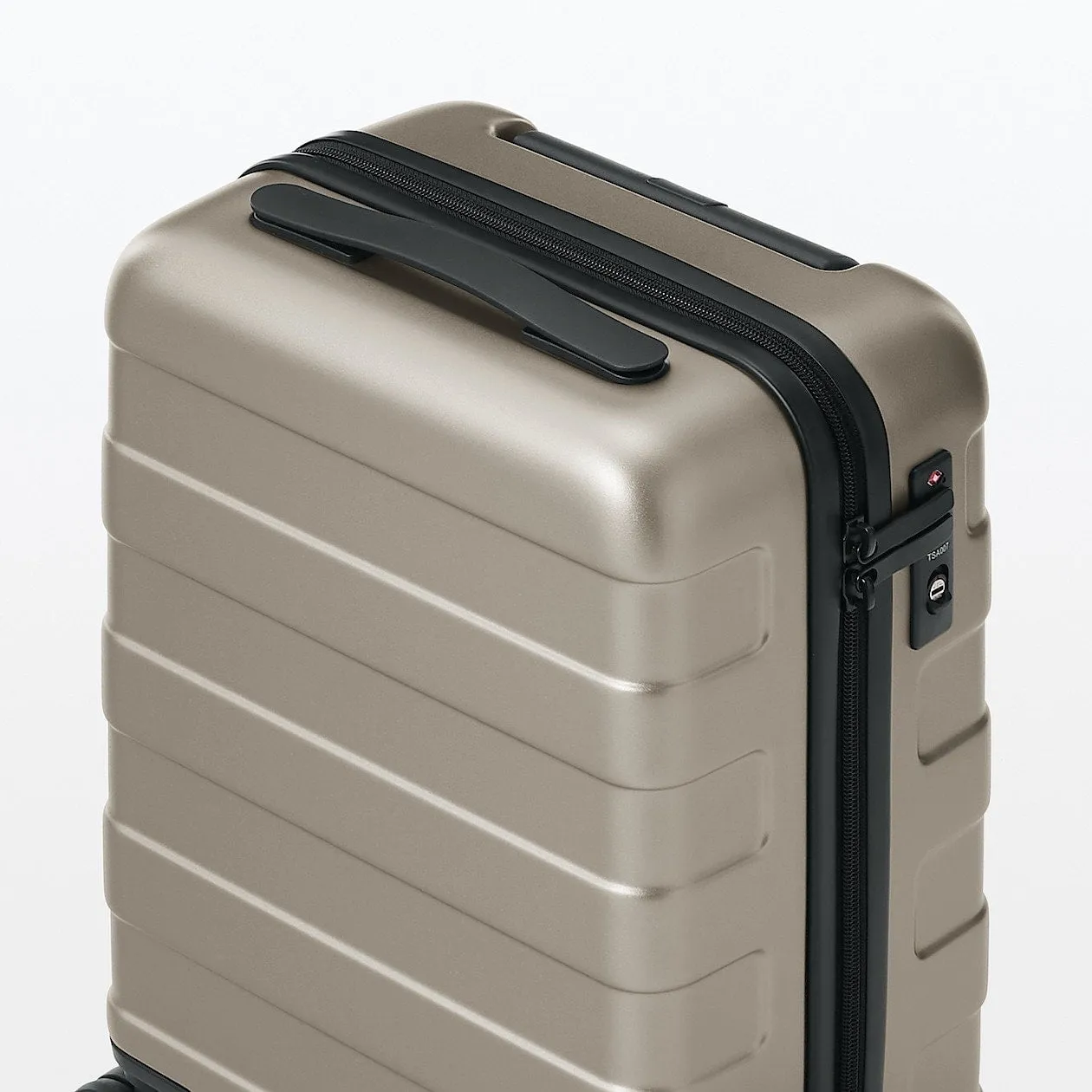 Hard Shell Suitcase - 20L (47cm)