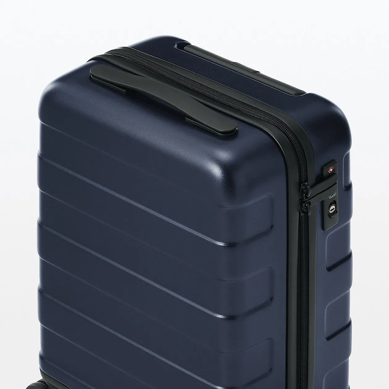 Hard Shell Suitcase - 20L (47cm)