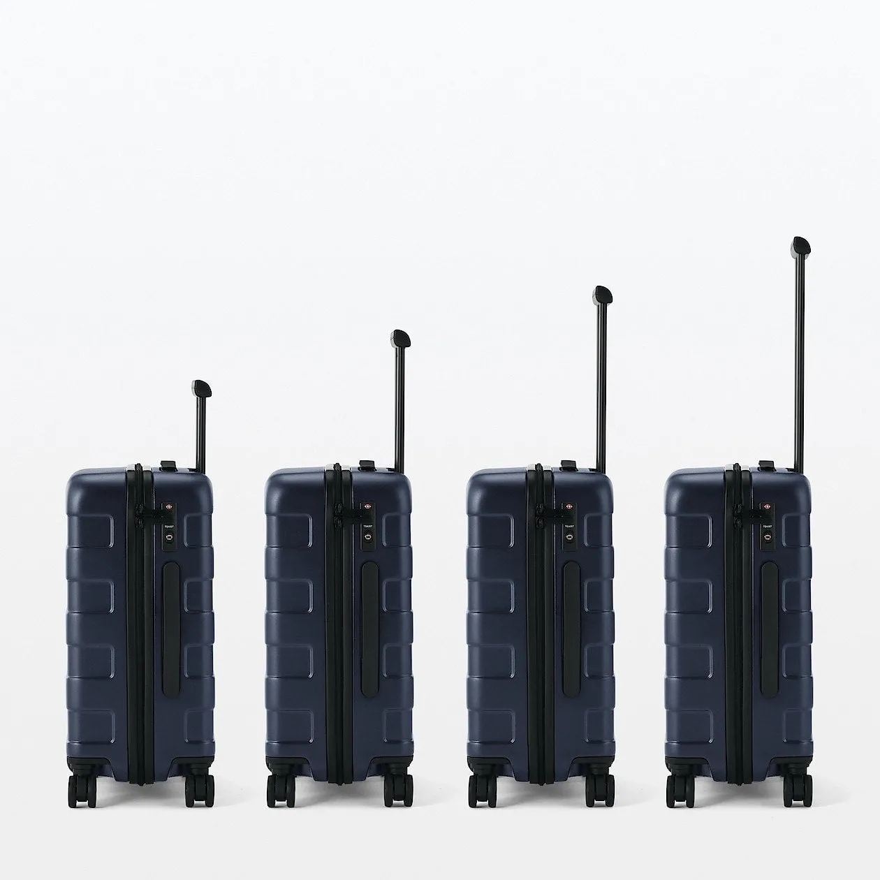 Hard Shell Suitcase - 36L (54cm)