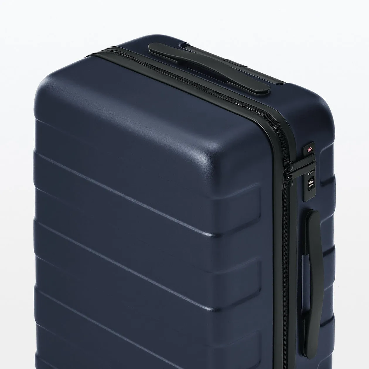 Hard Shell Suitcase - 36L (54cm)