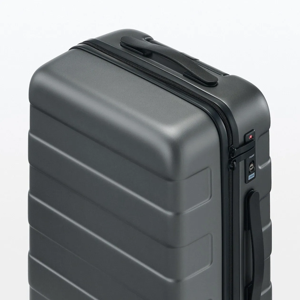 Hard Shell Suitcase - 36L (54cm)