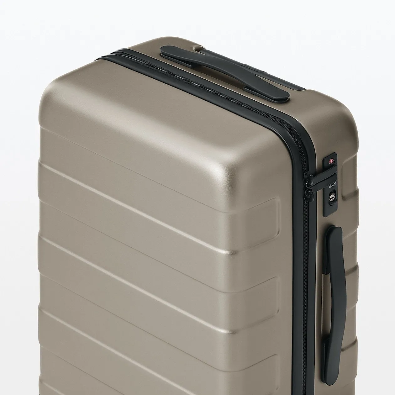 Hard Shell Suitcase - 36L (54cm)