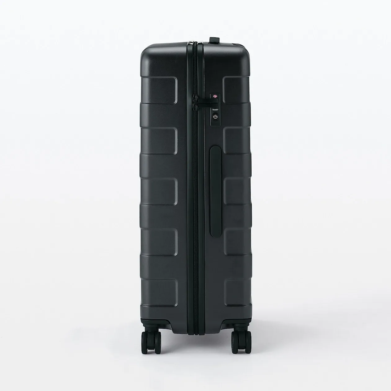 Hard Shell Suitcase - 75L (71.5cm)