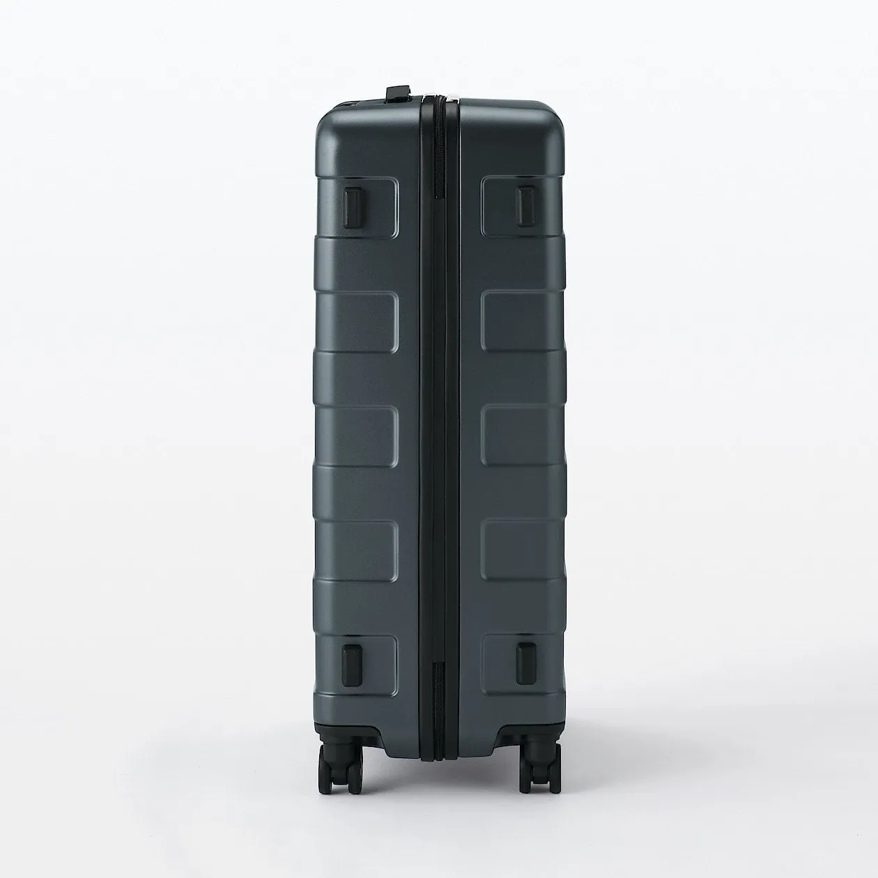 Hard Shell Suitcase - 75L (71.5cm)