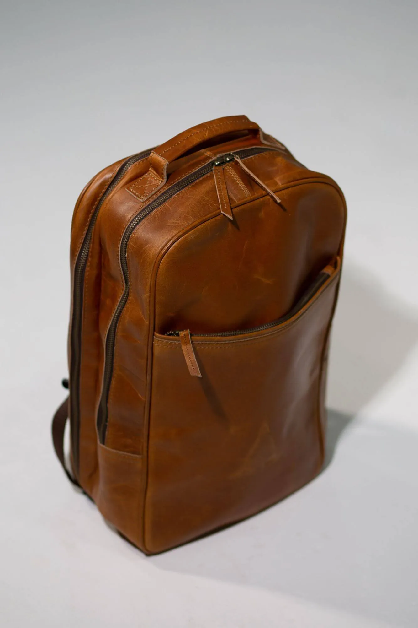 Hunter Leather Tan Backpack