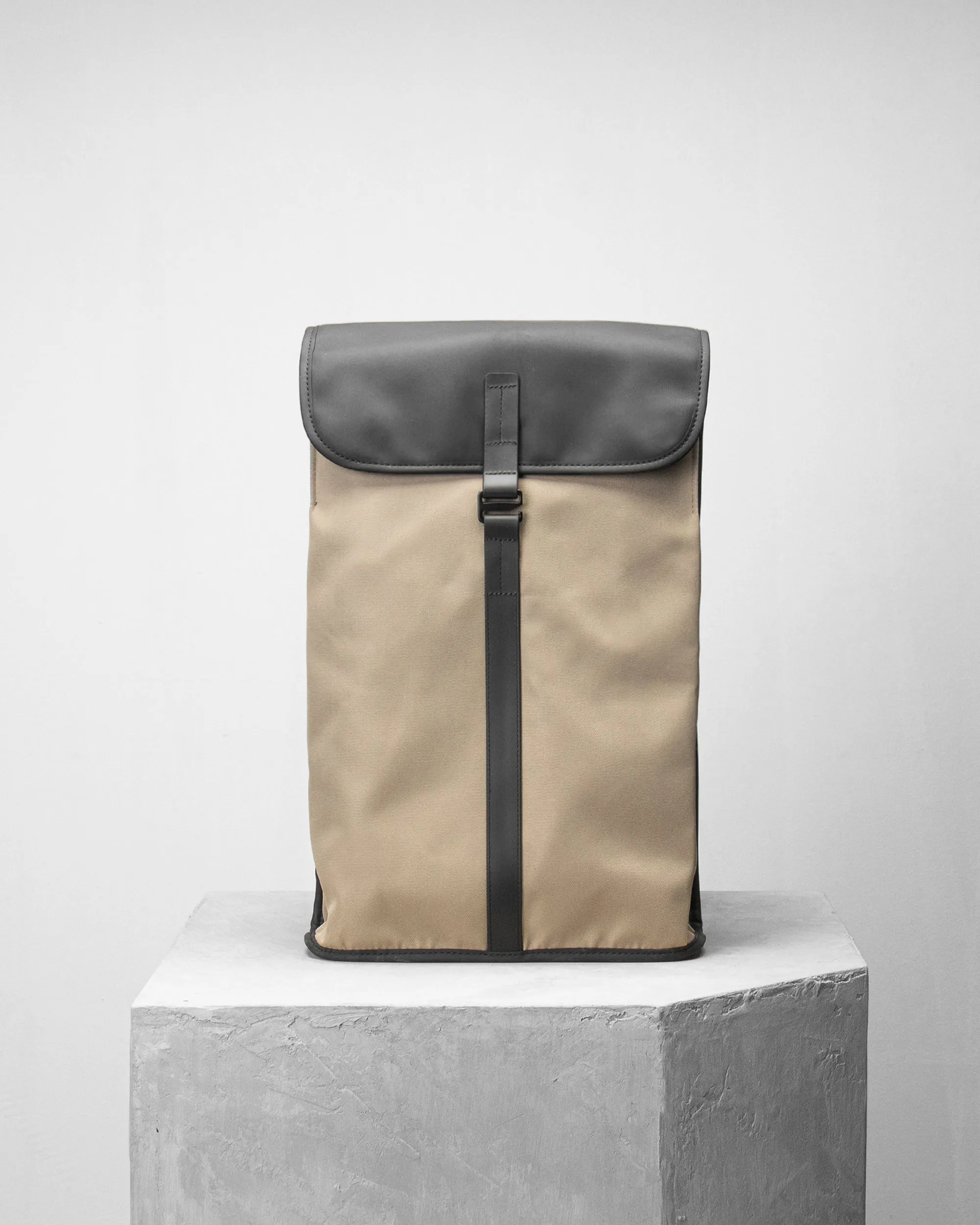 Satchel Backpack Dry