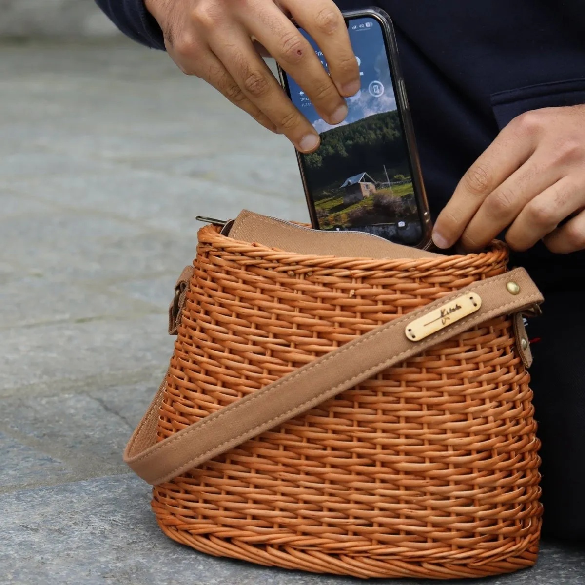 Tan Brown Wicker HandBag (Small)